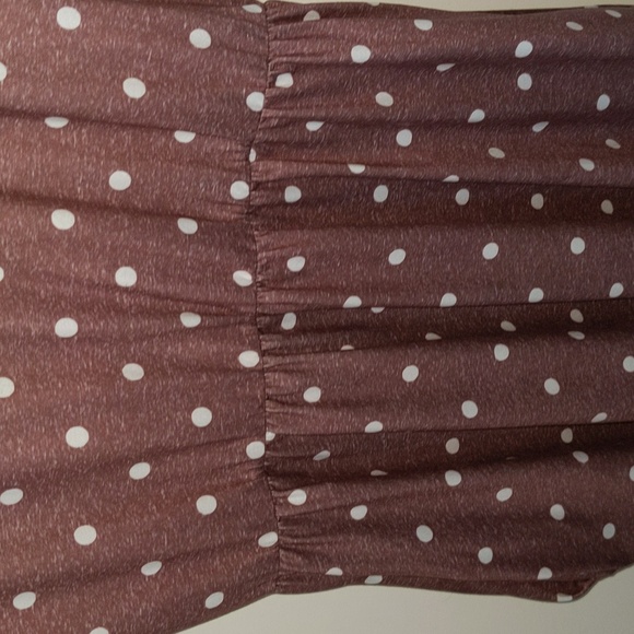 La la la Women's Size M Short Sleeve Polka Dot One Piece Popover Dress w/Pockets - Picture 4 of 10